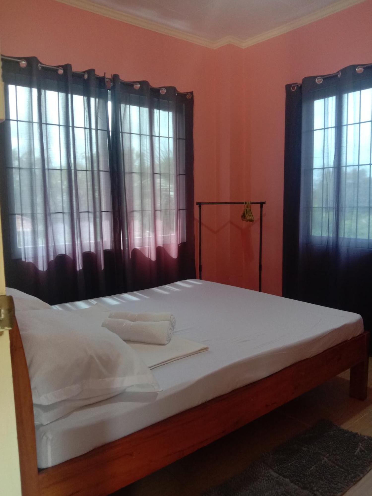 Friz Love Room Rental San Juan  Bagian luar foto